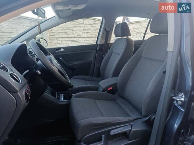 Синий Фольксваген Гольф Плюс, объемом двигателя 1.6 л и пробегом 162 тыс. км за 6500 $, фото 18 на Automoto.ua