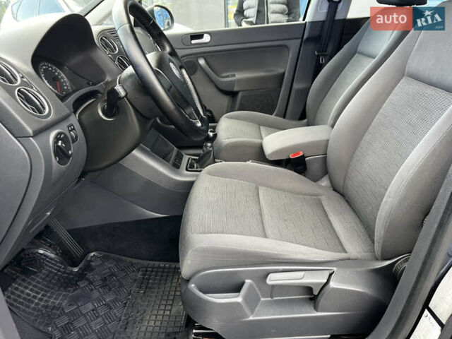 Синий Фольксваген Гольф Плюс, объемом двигателя 1.6 л и пробегом 167 тыс. км за 6300 $, фото 29 на Automoto.ua