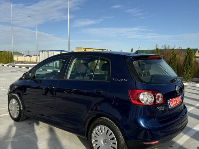 Синий Фольксваген Гольф Плюс, объемом двигателя 1.4 л и пробегом 190 тыс. км за 5800 $, фото 2 на Automoto.ua