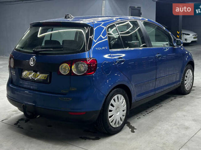 Синий Фольксваген Гольф Плюс, объемом двигателя 1.39 л и пробегом 195 тыс. км за 5300 $, фото 5 на Automoto.ua