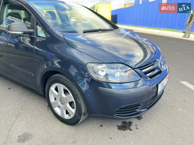 Синий Фольксваген Гольф Плюс, объемом двигателя 1.6 л и пробегом 167 тыс. км за 6300 $, фото 6 на Automoto.ua