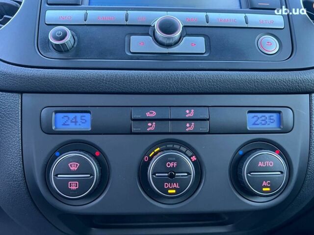 Синий Фольксваген Гольф Плюс, объемом двигателя 1.4 л и пробегом 170 тыс. км за 5290 $, фото 26 на Automoto.ua