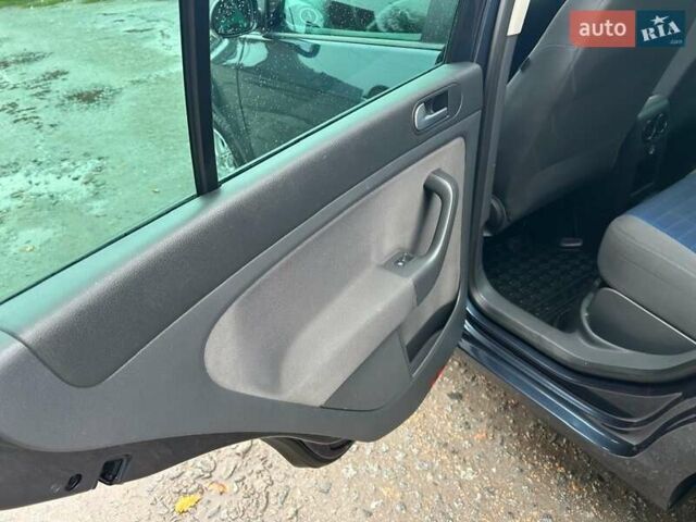 Синий Фольксваген Гольф Плюс, объемом двигателя 1.9 л и пробегом 223 тыс. км за 8200 $, фото 15 на Automoto.ua