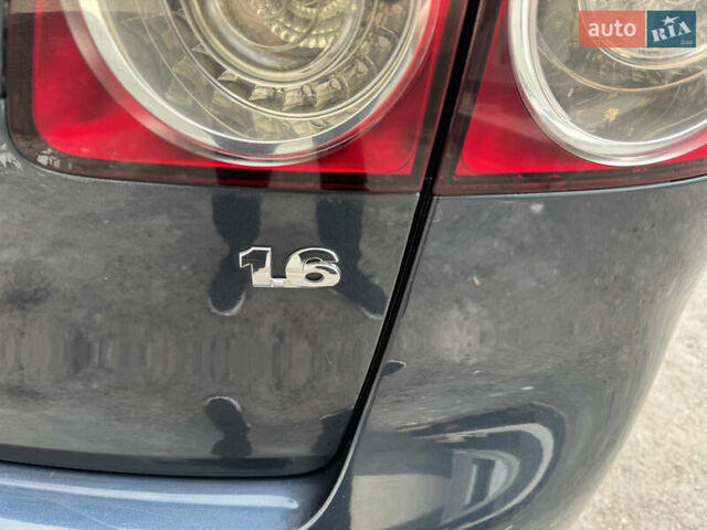 Синій Фольксваген Golf Plus, об'ємом двигуна 1.6 л та пробігом 191 тис. км за 5999 $, фото 25 на Automoto.ua