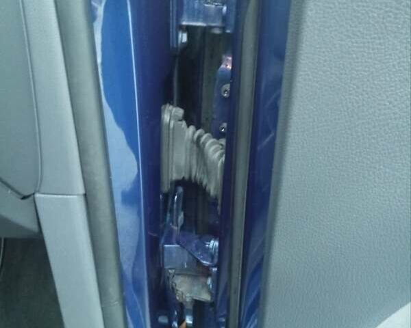 Синій Фольксваген Golf Plus, об'ємом двигуна 1.4 л та пробігом 190 тис. км за 6499 $, фото 29 на Automoto.ua