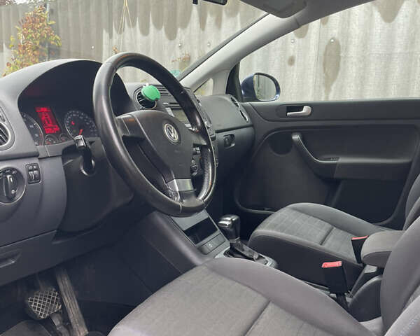 Фольксваген Гольф Плюс 2007 в Чернигове на Automoto.ua Синий Фольксваген Гольф Плюс, объемом двигателя 1.6 л и пробегом 257 тыс. км за 7499 $, фото 4 на Automoto.ua