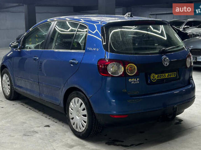 Синий Фольксваген Гольф Плюс, объемом двигателя 1.39 л и пробегом 195 тыс. км за 5300 $, фото 3 на Automoto.ua
