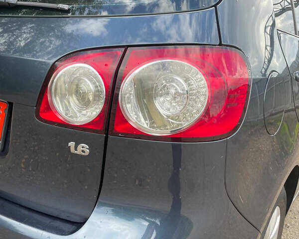 Синий Фольксваген Гольф Плюс, объемом двигателя 1.6 л и пробегом 195 тыс. км за 6898 $, фото 13 на Automoto.ua