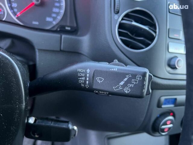 Синий Фольксваген Гольф Плюс, объемом двигателя 1.4 л и пробегом 170 тыс. км за 5290 $, фото 22 на Automoto.ua