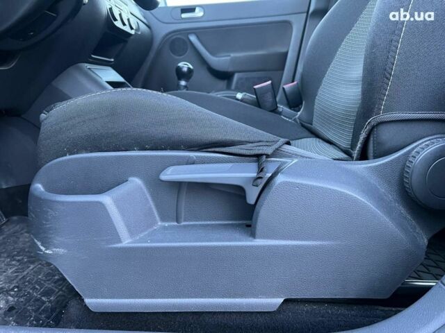 Синий Фольксваген Гольф Плюс, объемом двигателя 1.4 л и пробегом 170 тыс. км за 5290 $, фото 18 на Automoto.ua