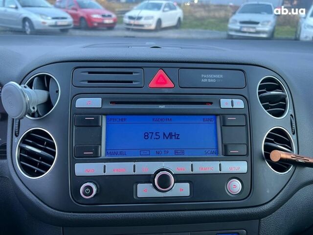 Синий Фольксваген Гольф Плюс, объемом двигателя 1.4 л и пробегом 170 тыс. км за 5290 $, фото 25 на Automoto.ua