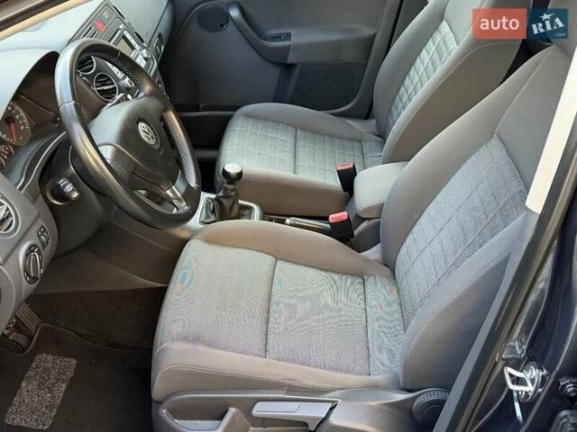 Синий Фольксваген Гольф Плюс, объемом двигателя 1.6 л и пробегом 217 тыс. км за 6200 $, фото 29 на Automoto.ua