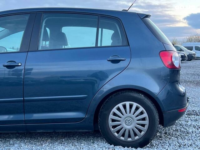 Синий Фольксваген Гольф Плюс, объемом двигателя 1.4 л и пробегом 170 тыс. км за 5290 $, фото 5 на Automoto.ua