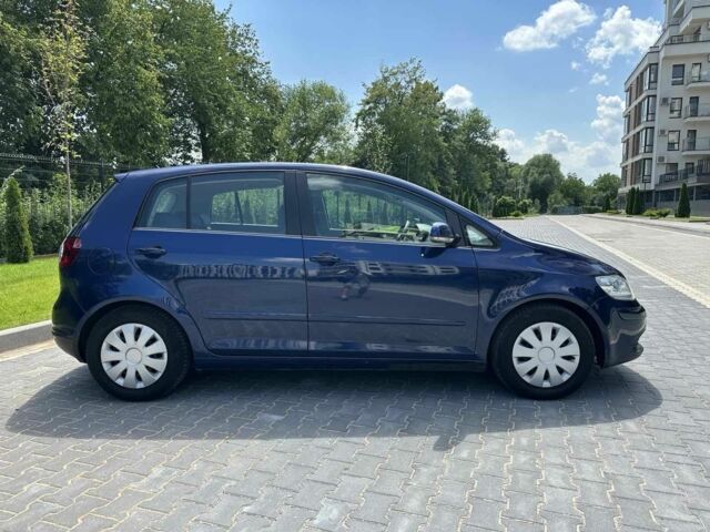 Синий Фольксваген Гольф Плюс, объемом двигателя 2 л и пробегом 244 тыс. км за 6500 $, фото 4 на Automoto.ua