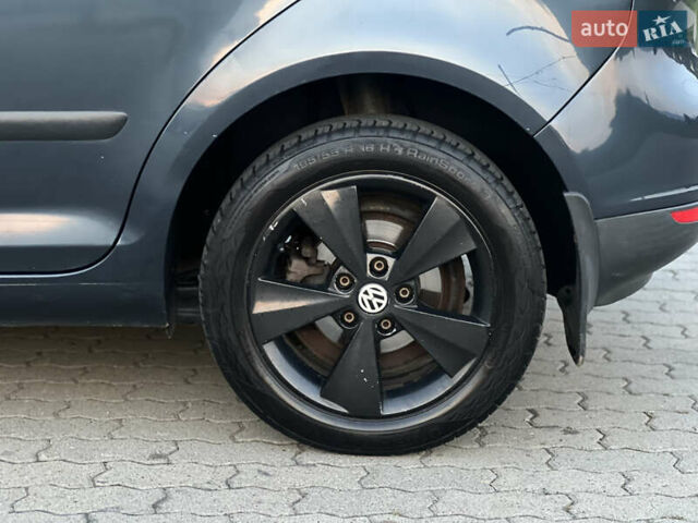 Синий Фольксваген Гольф Плюс, объемом двигателя 1.6 л и пробегом 195 тыс. км за 6200 $, фото 15 на Automoto.ua