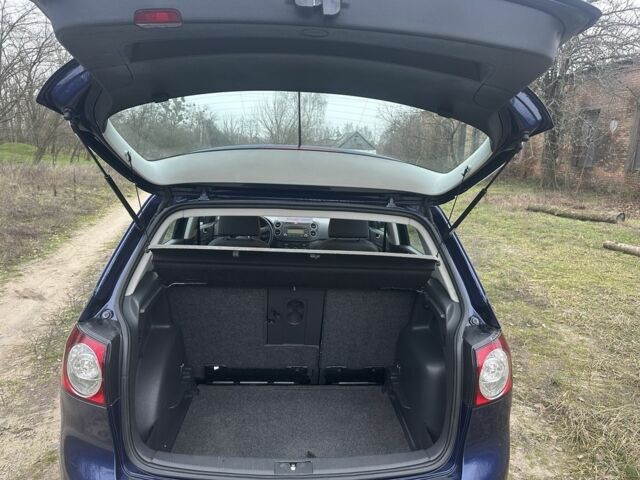 Синій Фольксваген Golf Plus, об'ємом двигуна 1.4 л та пробігом 180 тис. км за 5000 $, фото 14 на Automoto.ua