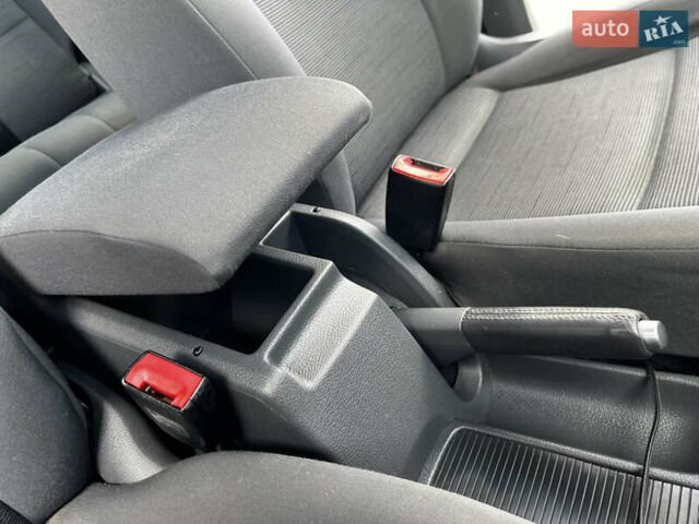 Синий Фольксваген Гольф Плюс, объемом двигателя 1.6 л и пробегом 167 тыс. км за 6300 $, фото 47 на Automoto.ua