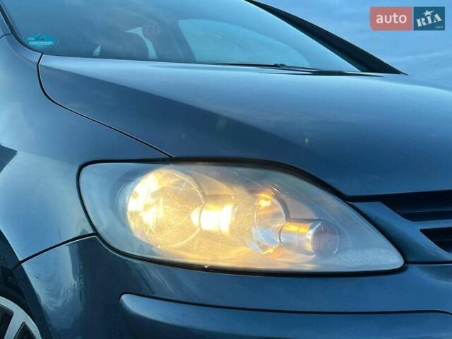 Синий Фольксваген Гольф Плюс, объемом двигателя 1.4 л и пробегом 170 тыс. км за 5290 $, фото 12 на Automoto.ua