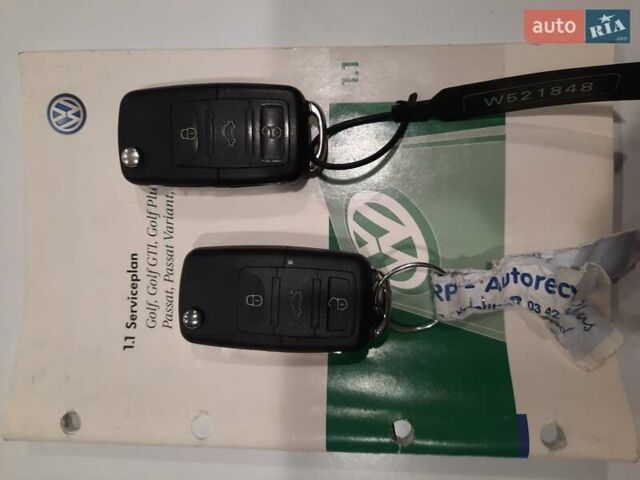 Синій Фольксваген Golf Plus, об'ємом двигуна 1.4 л та пробігом 201 тис. км за 5677 $, фото 20 на Automoto.ua
