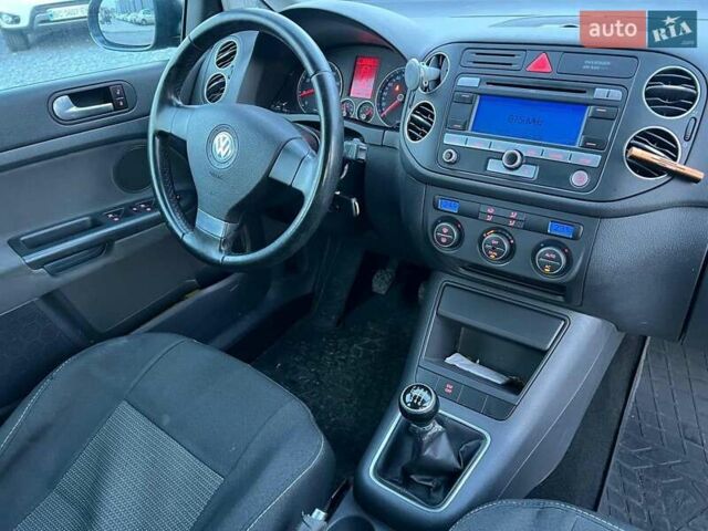 Синий Фольксваген Гольф Плюс, объемом двигателя 1.4 л и пробегом 170 тыс. км за 5290 $, фото 35 на Automoto.ua
