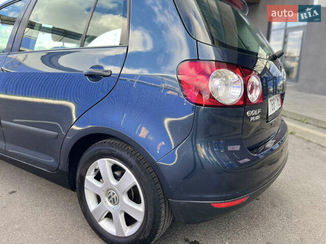 Синий Фольксваген Гольф Плюс, объемом двигателя 1.6 л и пробегом 167 тыс. км за 6300 $, фото 14 на Automoto.ua