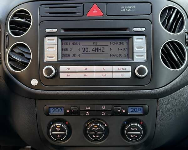 Синий Фольксваген Гольф Плюс, объемом двигателя 1.6 л и пробегом 217 тыс. км за 6200 $, фото 37 на Automoto.ua