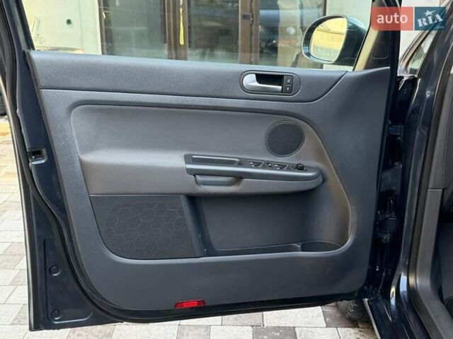 Синий Фольксваген Гольф Плюс, объемом двигателя 1.6 л и пробегом 217 тыс. км за 6200 $, фото 24 на Automoto.ua