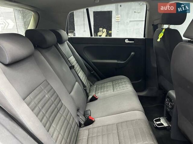 Синий Фольксваген Гольф Плюс, объемом двигателя 1.39 л и пробегом 195 тыс. км за 5300 $, фото 11 на Automoto.ua