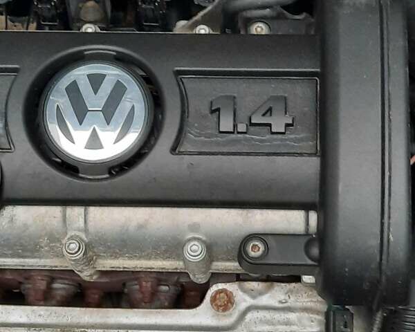 Синій Фольксваген Golf Plus, об'ємом двигуна 1.4 л та пробігом 201 тис. км за 5999 $, фото 17 на Automoto.ua