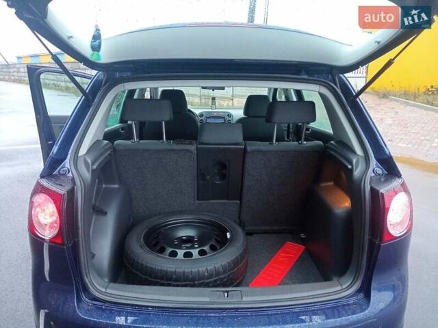 Синій Фольксваген Golf Plus, об'ємом двигуна 1.4 л та пробігом 190 тис. км за 6499 $, фото 23 на Automoto.ua