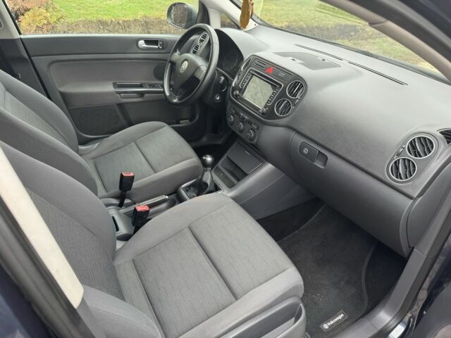 Синий Фольксваген Гольф Плюс, объемом двигателя 1.6 л и пробегом 191 тыс. км за 5999 $, фото 13 на Automoto.ua