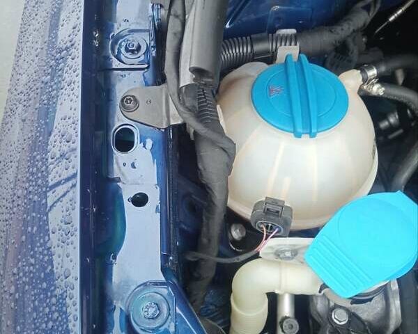 Синій Фольксваген Golf Plus, об'ємом двигуна 1.4 л та пробігом 190 тис. км за 6499 $, фото 4 на Automoto.ua