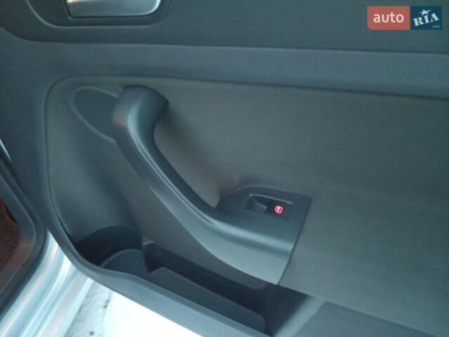 Синій Фольксваген Golf Plus, об'ємом двигуна 1.4 л та пробігом 253 тис. км за 5899 $, фото 25 на Automoto.ua