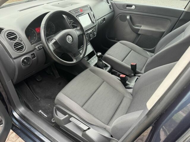 Синий Фольксваген Гольф Плюс, объемом двигателя 1.6 л и пробегом 191 тыс. км за 5999 $, фото 8 на Automoto.ua