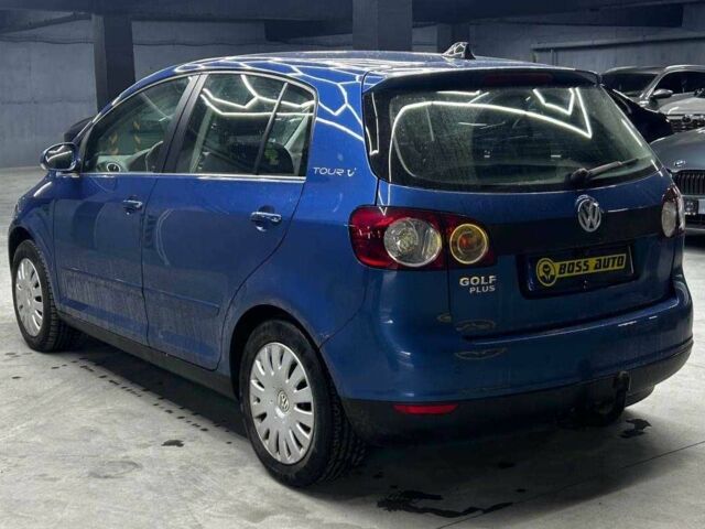 Фольксваген Гольф Плюс 2007 в Черновцах на Automoto.ua Синий Фольксваген Гольф Плюс, объемом двигателя 1.4 л и пробегом 195 тыс. км за 5300 $, фото 3 на Automoto.ua