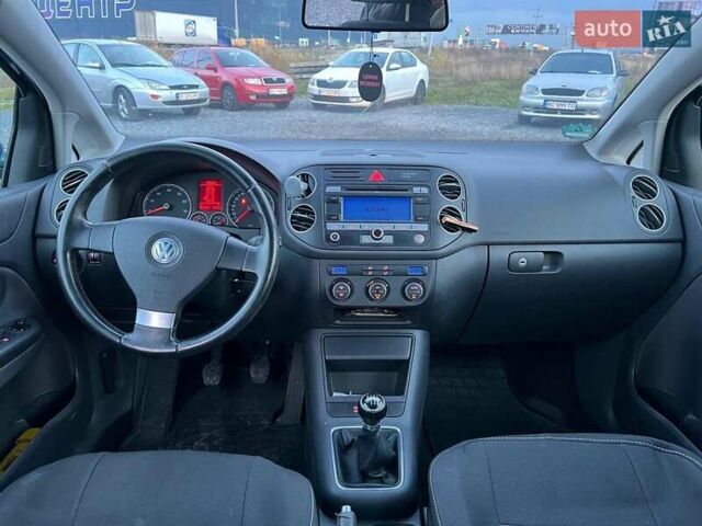 Синий Фольксваген Гольф Плюс, объемом двигателя 1.4 л и пробегом 170 тыс. км за 5290 $, фото 32 на Automoto.ua
