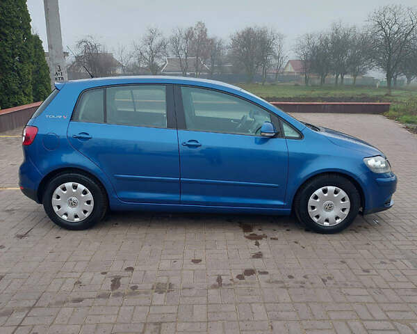 Синій Фольксваген Golf Plus, об'ємом двигуна 1.6 л та пробігом 162 тис. км за 5750 $, фото 1 на Automoto.ua