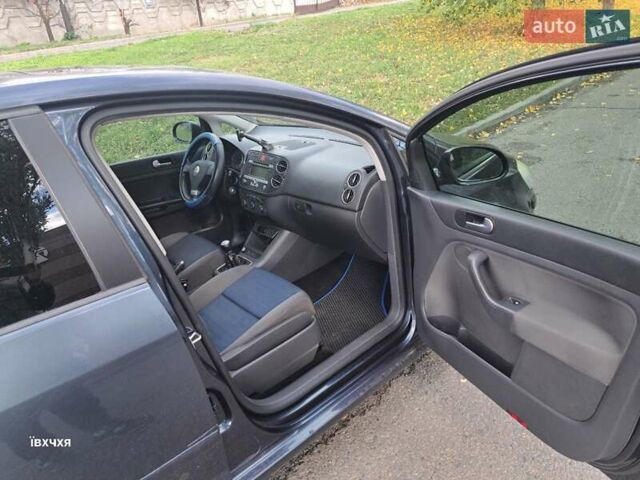 Фольксваген Гольф Плюс 2007 в Днепре (Днепропетровске) на Automoto.ua Синий Фольксваген Гольф Плюс, объемом двигателя 1.4 л и пробегом 300 тыс. км за 5000 $, фото 7 на Automoto.ua