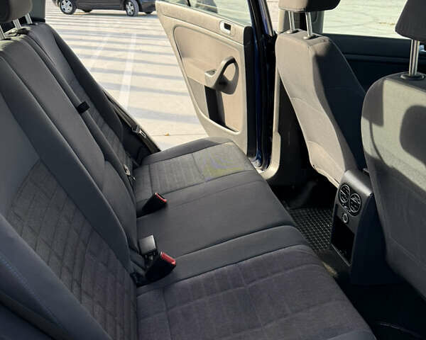 Синий Фольксваген Гольф Плюс, объемом двигателя 1.4 л и пробегом 190 тыс. км за 5999 $, фото 15 на Automoto.ua