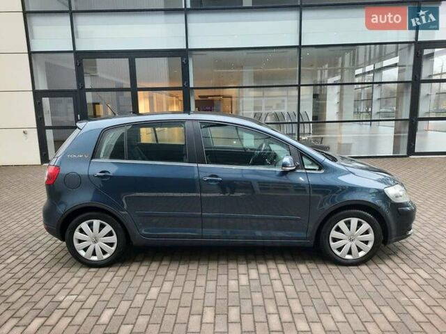 Синій Фольксваген Golf Plus, об'ємом двигуна 1.4 л та пробігом 201 тис. км за 5999 $, фото 9 на Automoto.ua