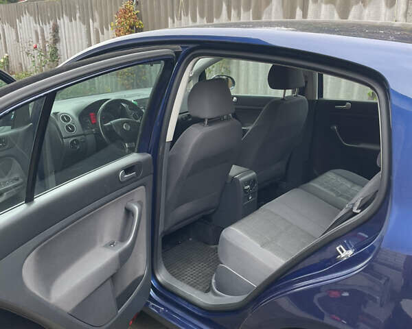 Фольксваген Гольф Плюс 2007 в Чернигове на Automoto.ua Синий Фольксваген Гольф Плюс, объемом двигателя 1.6 л и пробегом 257 тыс. км за 7499 $, фото 9 на Automoto.ua