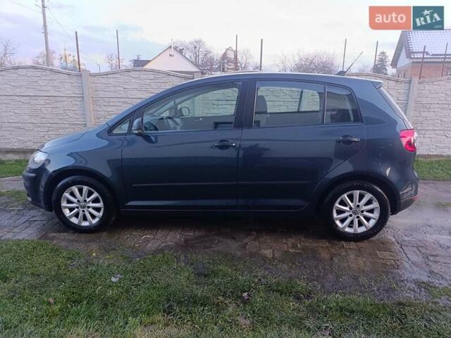 Синий Фольксваген Гольф Плюс, объемом двигателя 1.6 л и пробегом 162 тыс. км за 6500 $, фото 7 на Automoto.ua