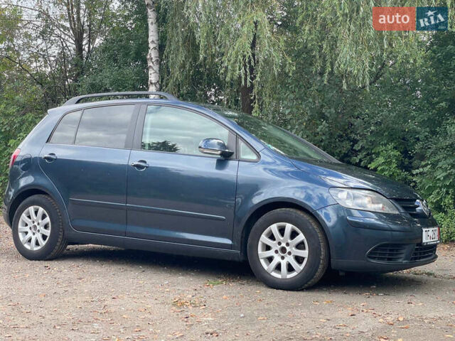 Синий Фольксваген Гольф Плюс, объемом двигателя 1.6 л и пробегом 195 тыс. км за 6898 $, фото 6 на Automoto.ua