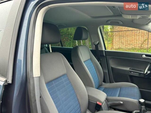 Синий Фольксваген Гольф Плюс, объемом двигателя 1.9 л и пробегом 223 тыс. км за 8200 $, фото 12 на Automoto.ua