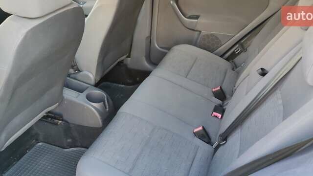 Синий Фольксваген Гольф Плюс, объемом двигателя 1.6 л и пробегом 226 тыс. км за 5700 $, фото 11 на Automoto.ua