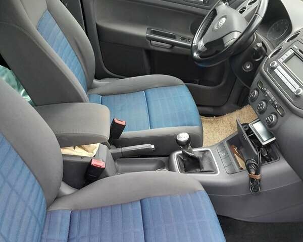 Синій Фольксваген Golf Plus, об'ємом двигуна 1.6 л та пробігом 197 тис. км за 6300 $, фото 15 на Automoto.ua