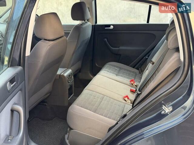 Синий Фольксваген Гольф Плюс, объемом двигателя 1.6 л и пробегом 217 тыс. км за 6200 $, фото 40 на Automoto.ua