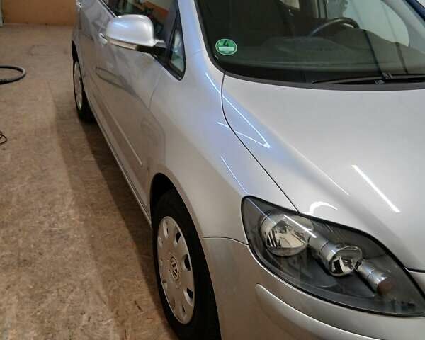 Синій Фольксваген Golf Plus, об'ємом двигуна 1.39 л та пробігом 231 тис. км за 6000 $, фото 6 на Automoto.ua