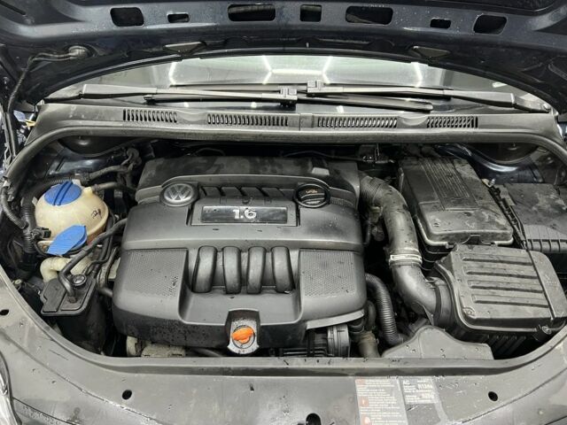 Синий Фольксваген Гольф Плюс, объемом двигателя 1.6 л и пробегом 220 тыс. км за 5700 $, фото 23 на Automoto.ua