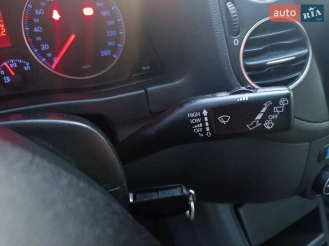 Синий Фольксваген Гольф Плюс, объемом двигателя 1.6 л и пробегом 162 тыс. км за 6500 $, фото 33 на Automoto.ua